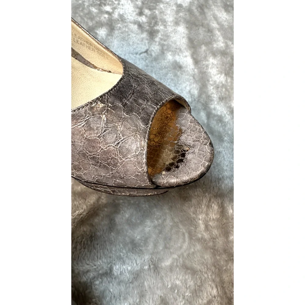 Vera Wang Lavender Selima Rose Gold Peep Toe Platform Heels Size 41 US 9.5